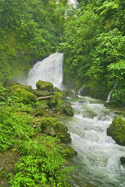 LITTLE WATERFALL AT ARENAL VOLCANO